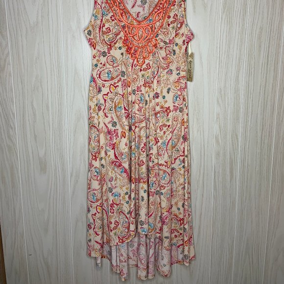 **SOLD**World Unity High Low Dress Peach Size S - Picture 2 of 8